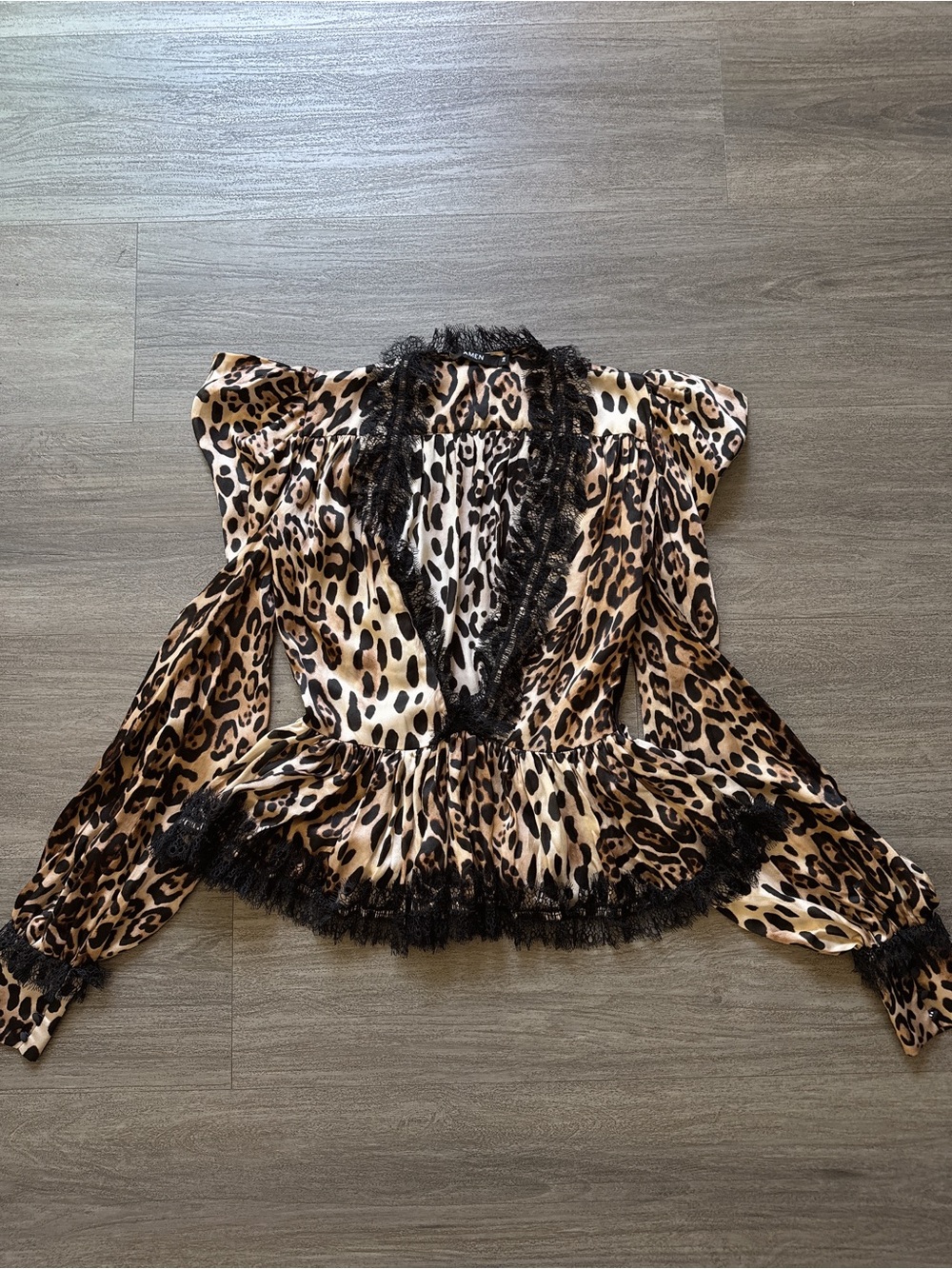 AMEN Leopard Print Long Silk Sleeve Lace-Trim Blouse - Brown